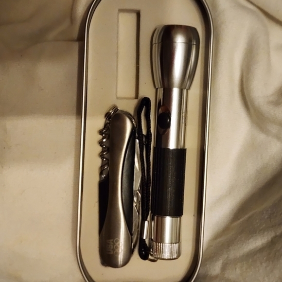 Pan Am vintage‎ Junior clipper pilot pin - Picture 3 of 10